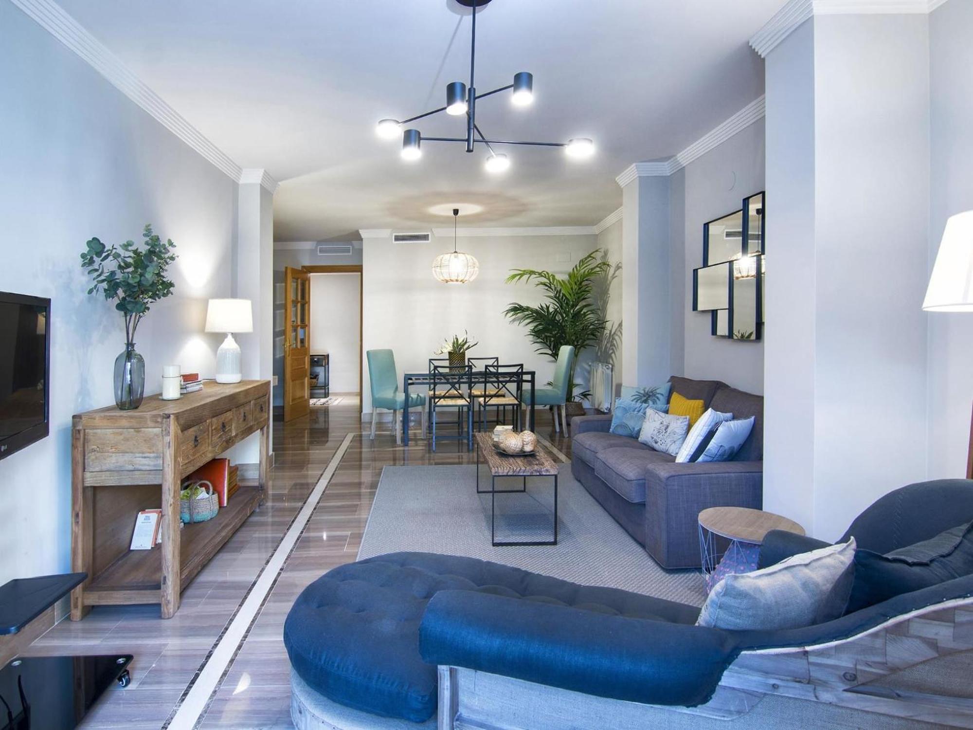 Elegant Town Hall Apartment With Views Гранада Екстериор снимка