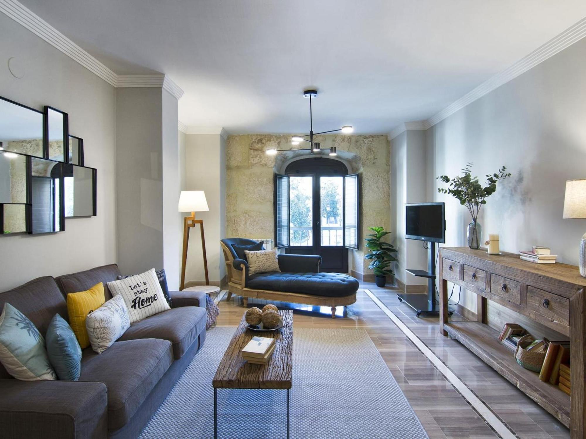 Elegant Town Hall Apartment With Views Гранада Екстериор снимка