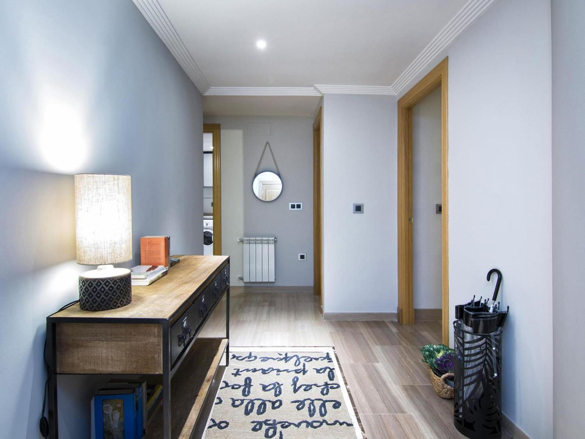 Elegant Town Hall Apartment With Views Гранада Екстериор снимка