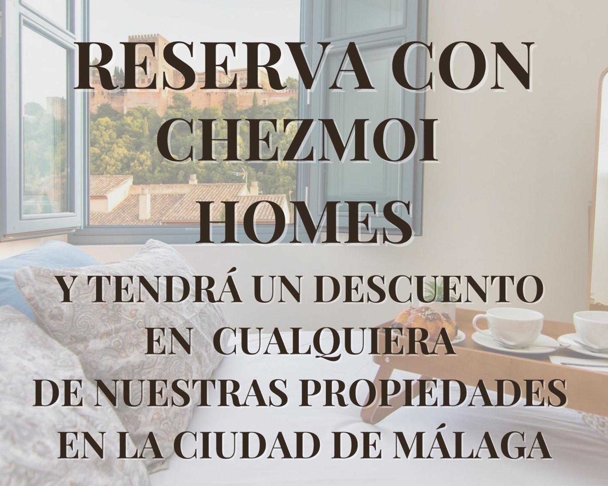Elegant Town Hall Apartment With Views Гранада Екстериор снимка